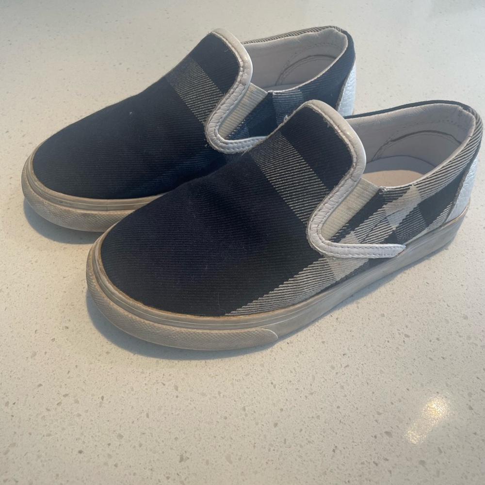 Burberry Black and Gray Sneakers Slip-On Casual
